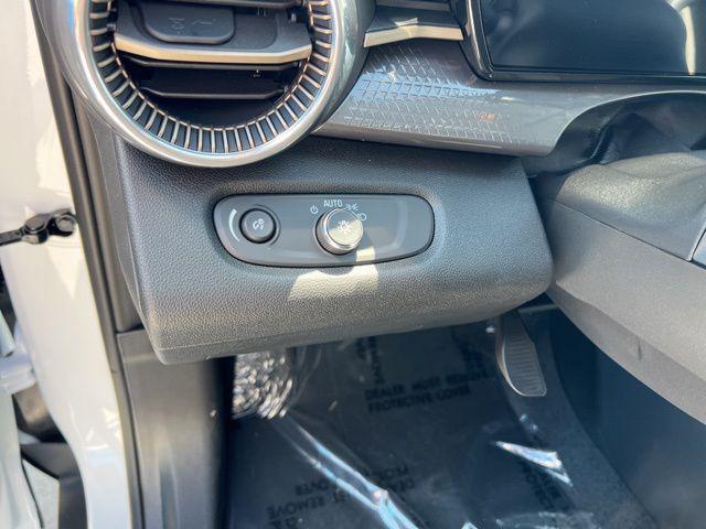 new 2025 Chevrolet Trax car, priced at $26,190