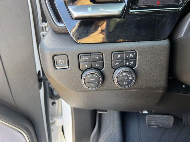 used 2022 Chevrolet Silverado 1500 car, priced at $50,361