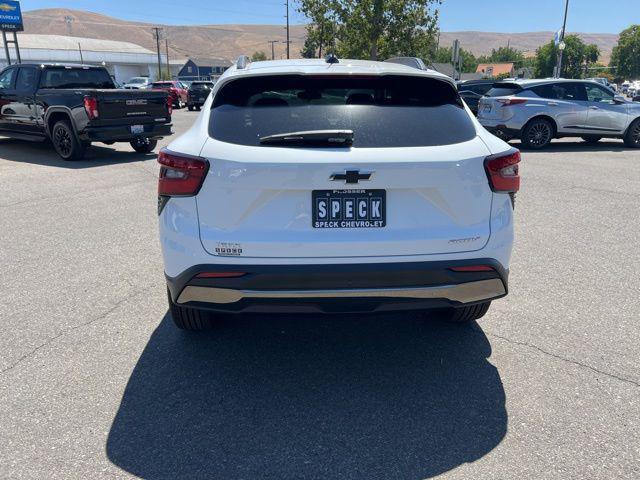 new 2025 Chevrolet Trax car, priced at $26,190