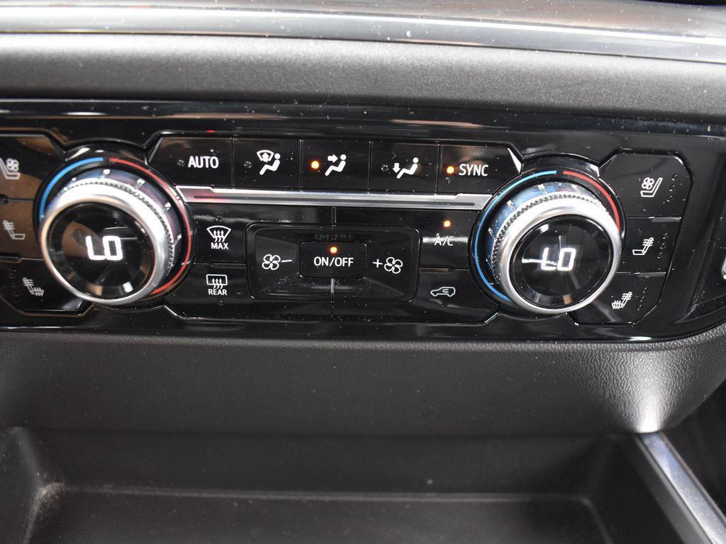used 2024 GMC Sierra 1500 car, priced at $45,900