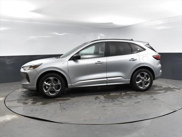 used 2024 Ford Escape car, priced at $25,000