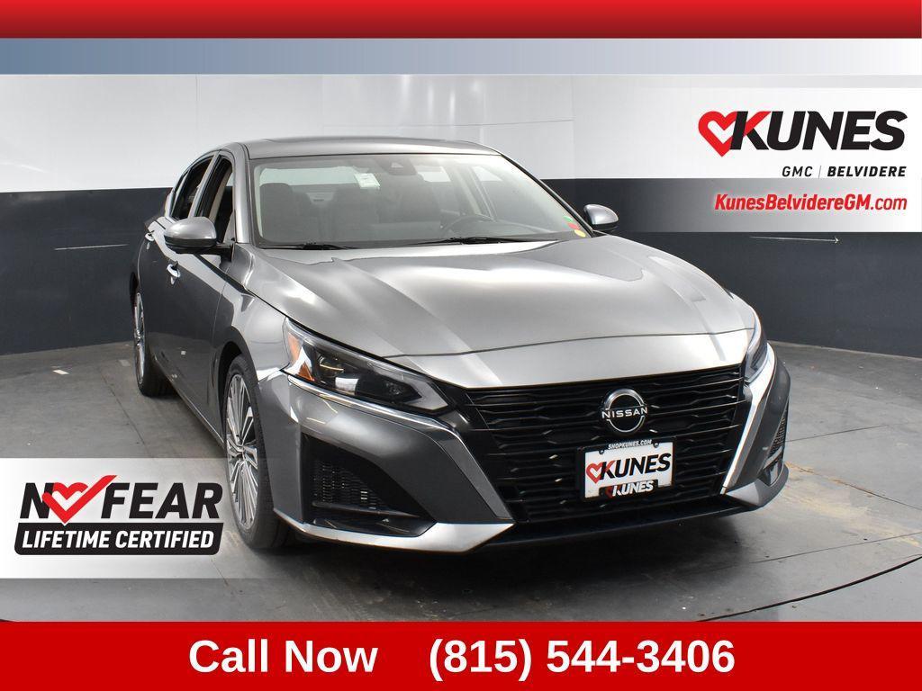 used 2023 Nissan Altima car, priced at $21,908