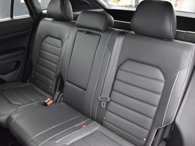 used 2020 Volkswagen Atlas Cross Sport car, priced at $26,490