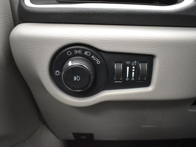 used 2022 Chrysler Pacifica Hybrid car, priced at $22,500