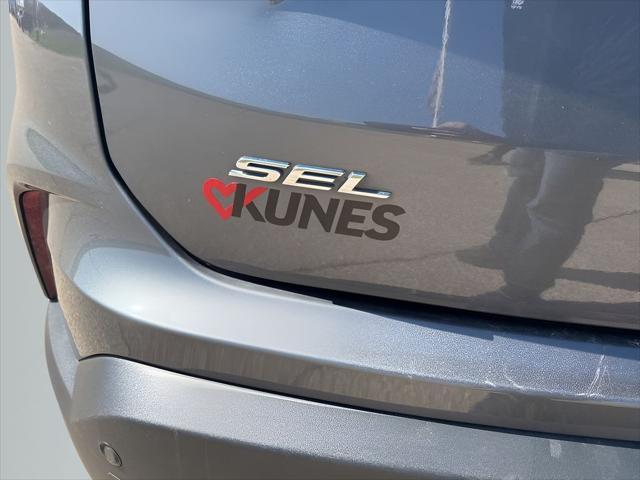 used 2022 Ford Edge car, priced at $23,490