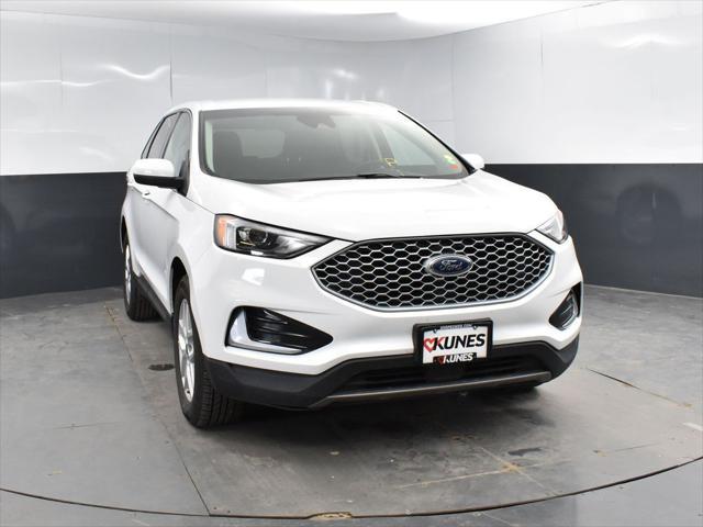 used 2024 Ford Edge car, priced at $24,750