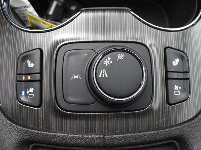 used 2023 GMC Acadia car, priced at $31,500