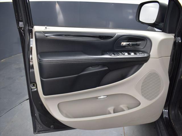 used 2019 Dodge Grand Caravan car, priced at $10,000