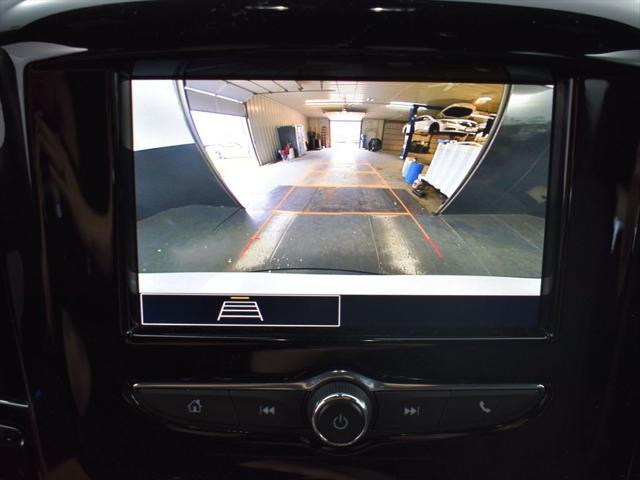 used 2023 Chevrolet Traverse car, priced at $27,000