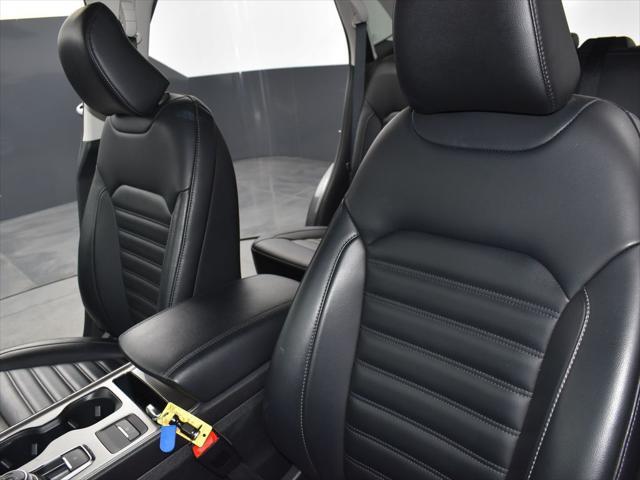 used 2024 Ford Edge car, priced at $27,000