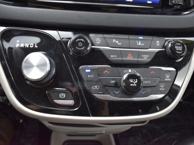 used 2023 Chrysler Pacifica car, priced at $23,000