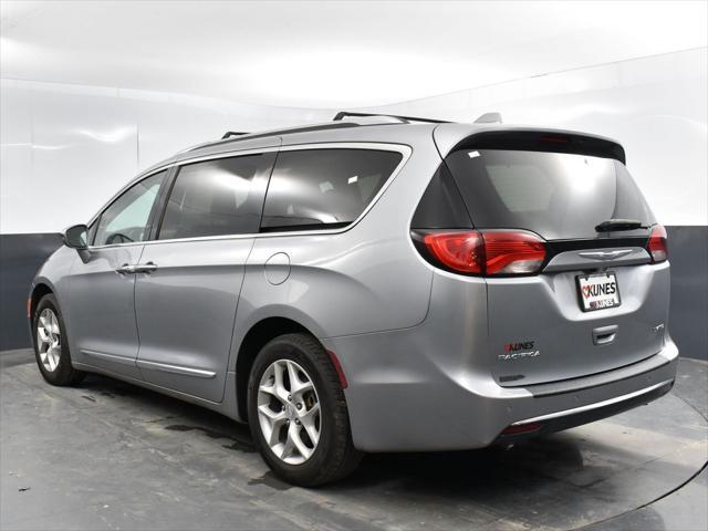 used 2020 Chrysler Pacifica car, priced at $21,000