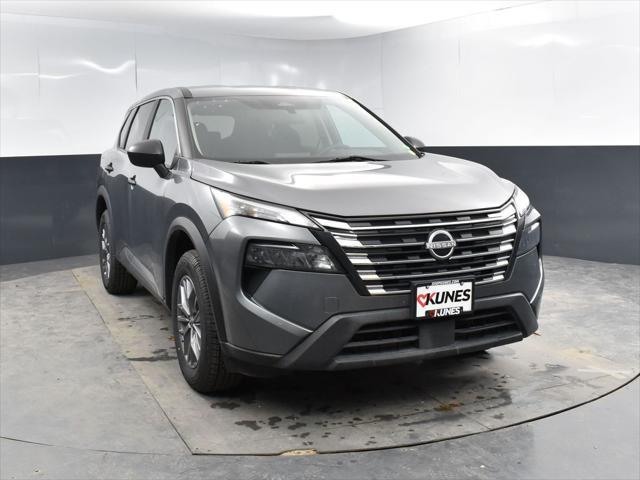 used 2024 Nissan Rogue car, priced at $27,900