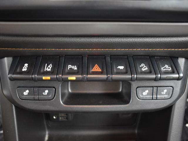 used 2021 GMC Canyon car, priced at $27,900