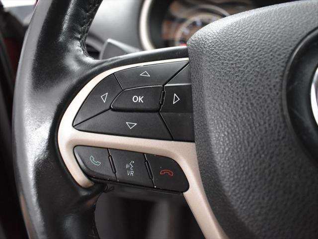 used 2015 Jeep Cherokee car, priced at $9,000