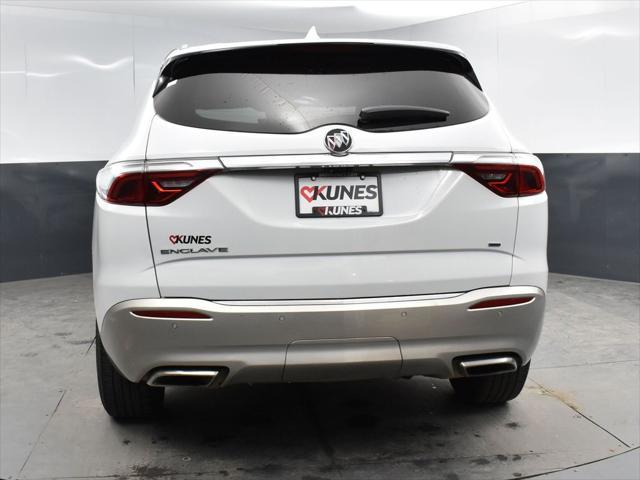 used 2022 Buick Enclave car, priced at $28,000