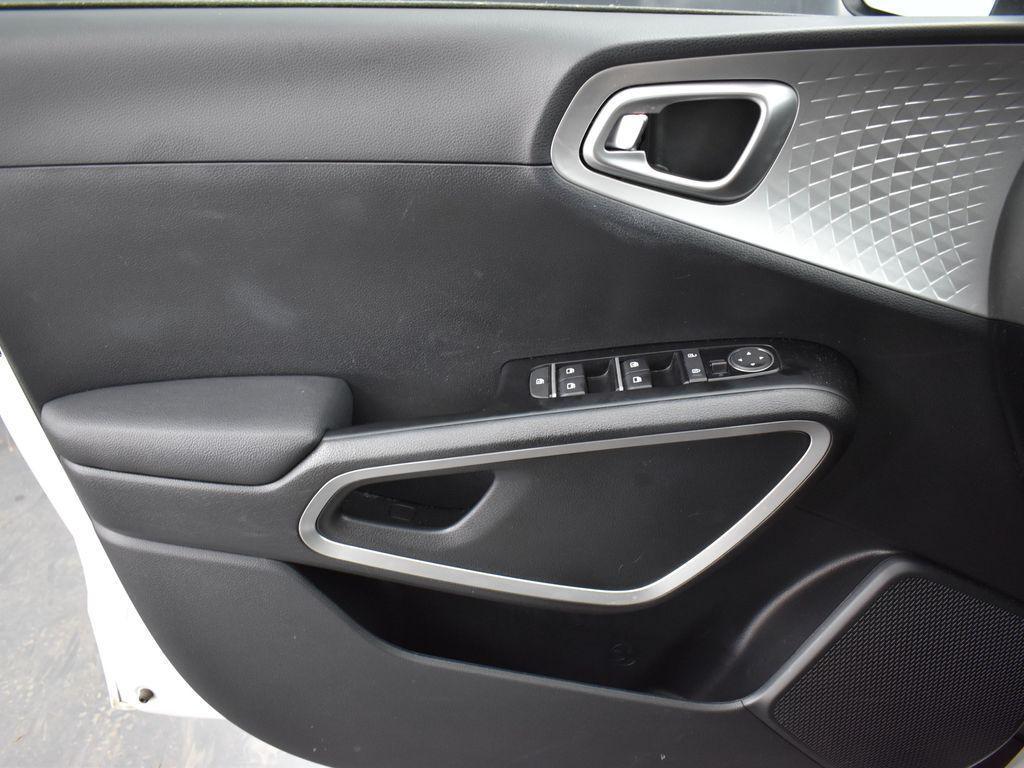used 2024 Kia Soul car, priced at $17,567