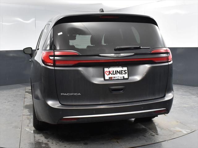 used 2023 Chrysler Pacifica car, priced at $24,000
