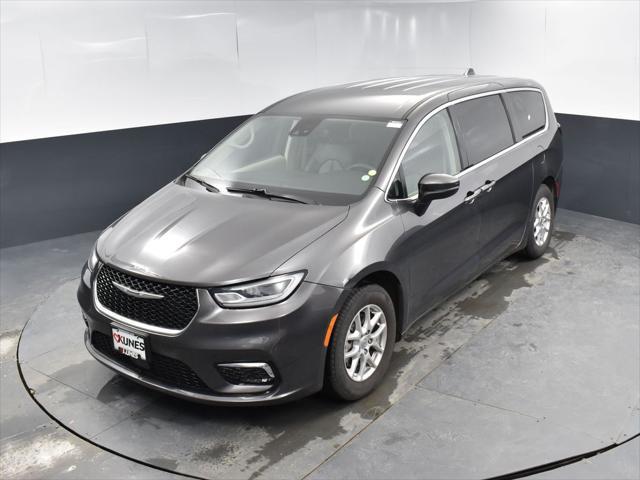 used 2023 Chrysler Pacifica car, priced at $24,000