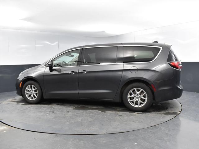 used 2023 Chrysler Pacifica car, priced at $24,000