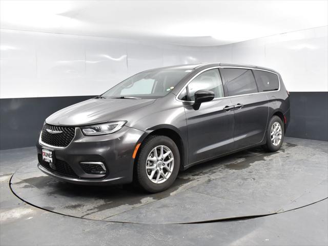 used 2023 Chrysler Pacifica car, priced at $24,000