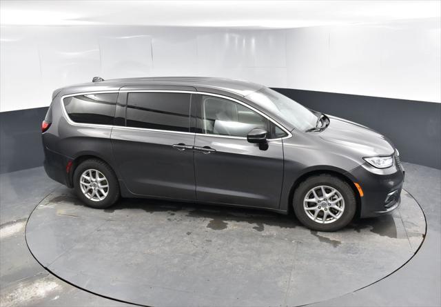 used 2023 Chrysler Pacifica car, priced at $24,000