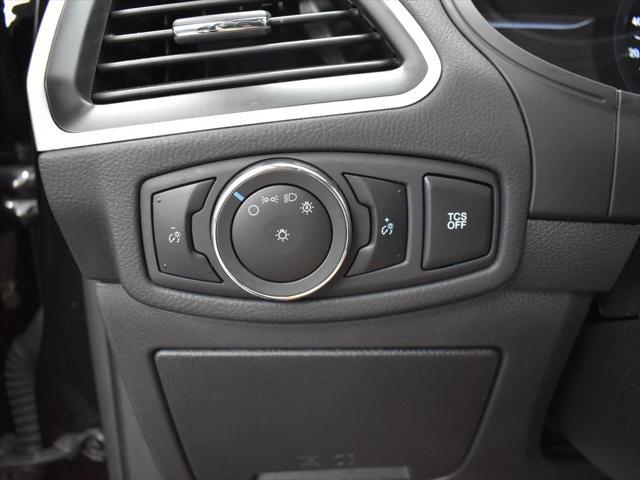 used 2024 Ford Edge car, priced at $24,890