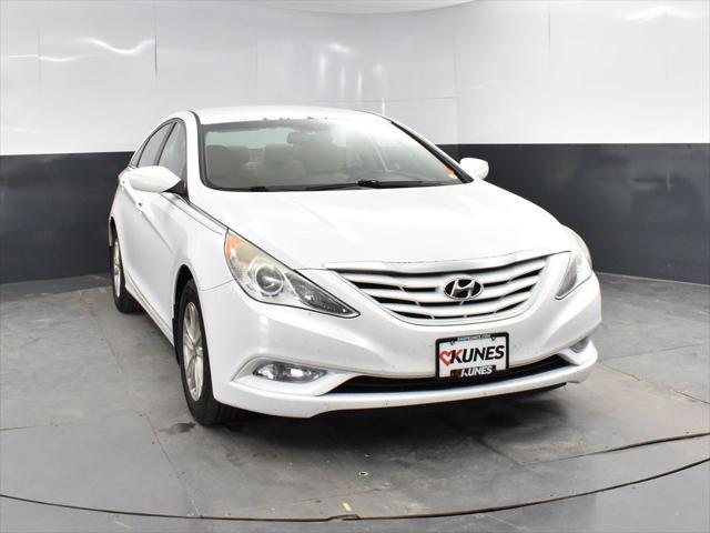 used 2013 Hyundai Sonata car, priced at $5,900