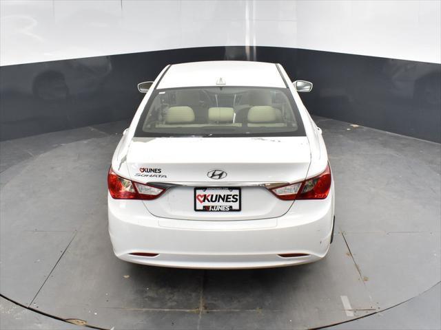 used 2013 Hyundai Sonata car, priced at $5,900