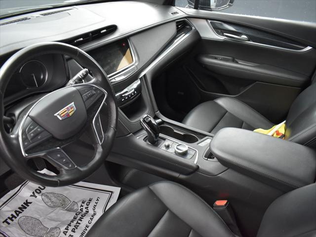 used 2023 Cadillac XT5 car, priced at $28,980