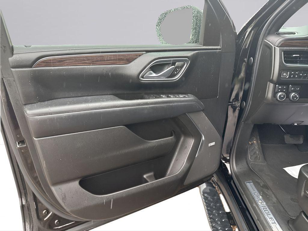 used 2022 Chevrolet Suburban car, priced at $45,900