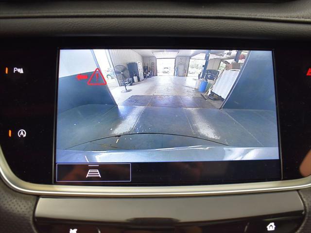 used 2023 Cadillac XT5 car, priced at $29,800