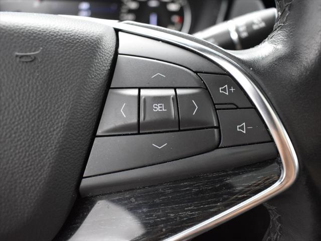used 2023 Cadillac XT5 car, priced at $29,800