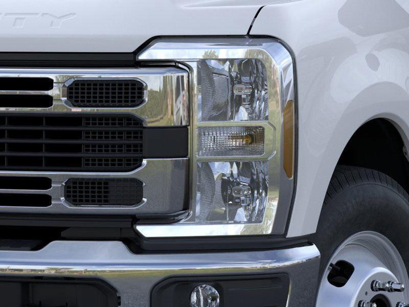 new 2025 Ford F-350 car, priced at $59,280