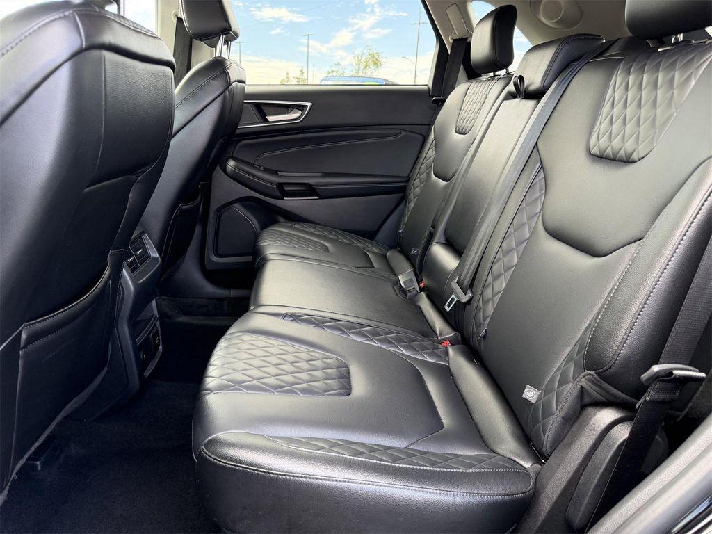 used 2024 Ford Edge car, priced at $28,995