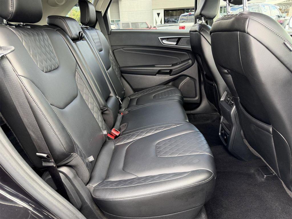 used 2024 Ford Edge car, priced at $28,995