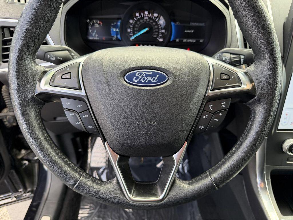 used 2024 Ford Edge car, priced at $28,995