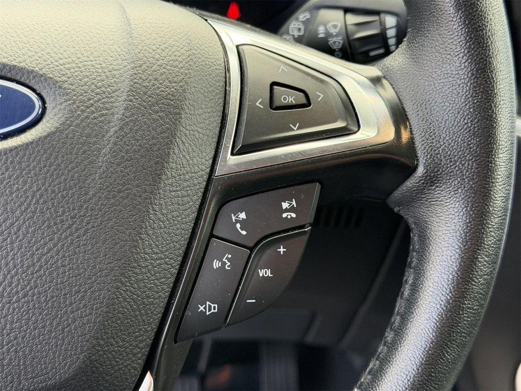 used 2024 Ford Edge car, priced at $28,995