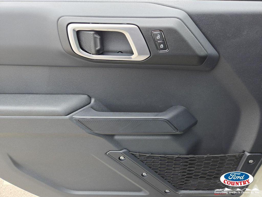 new 2025 Ford Bronco car, priced at $52,133