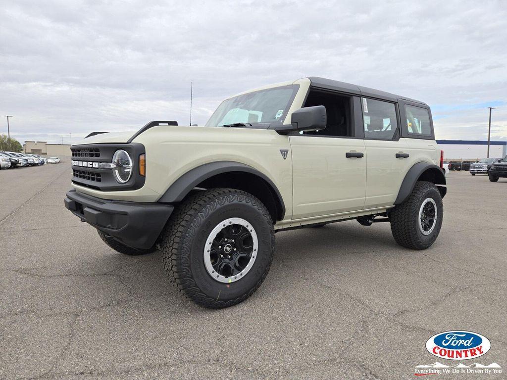 new 2025 Ford Bronco car, priced at $52,133