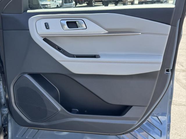 used 2025 Ford Explorer car, priced at $38,291