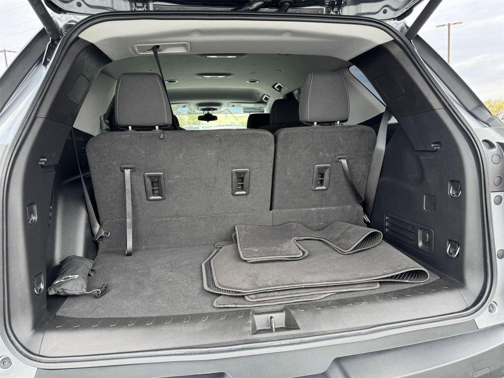 used 2021 Chevrolet Traverse car, priced at $24,995