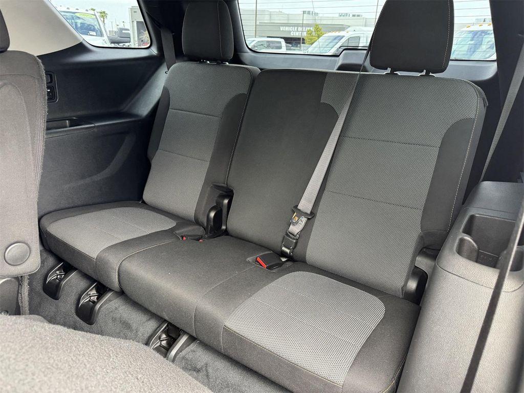 used 2021 Chevrolet Traverse car, priced at $24,995