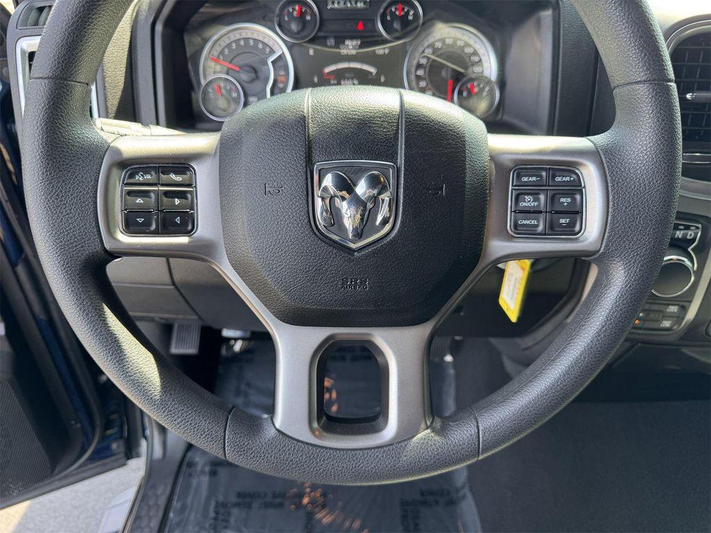 used 2022 Ram 1500 Classic car, priced at $36,295