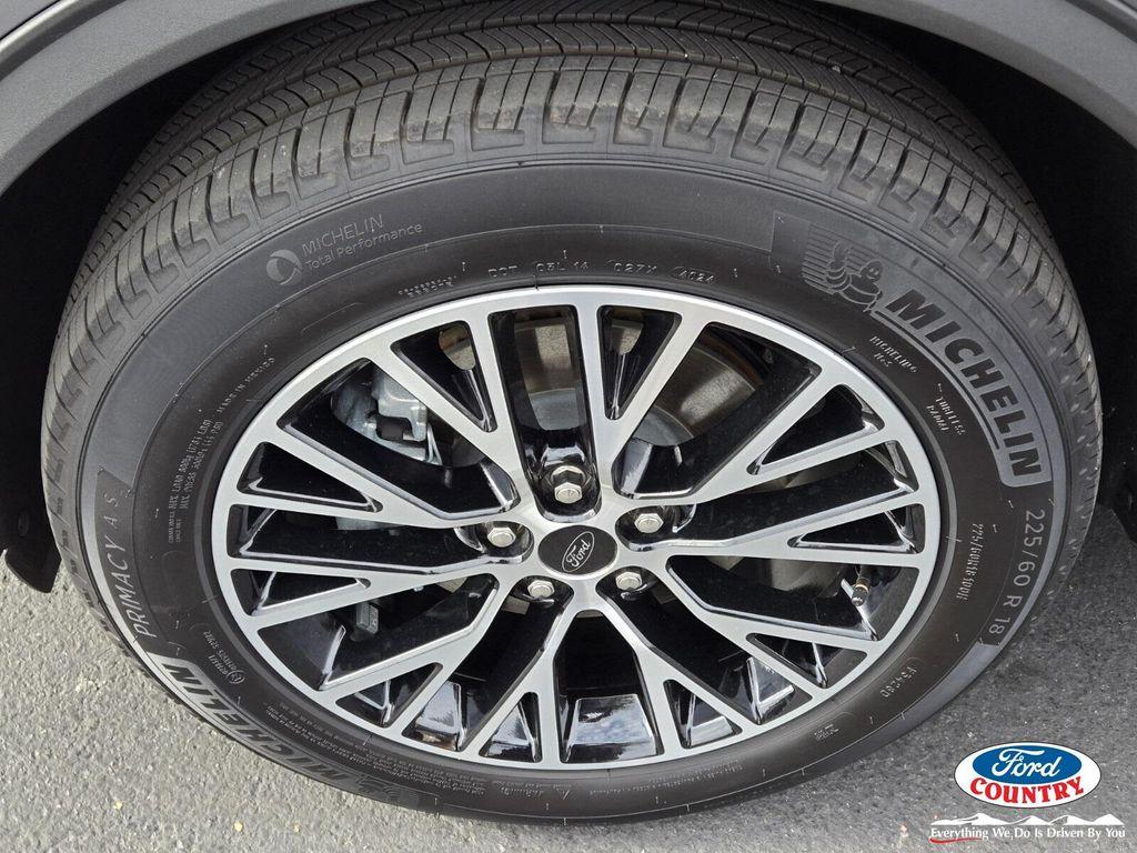 new 2025 Ford Escape PHEV car, priced at $37,312