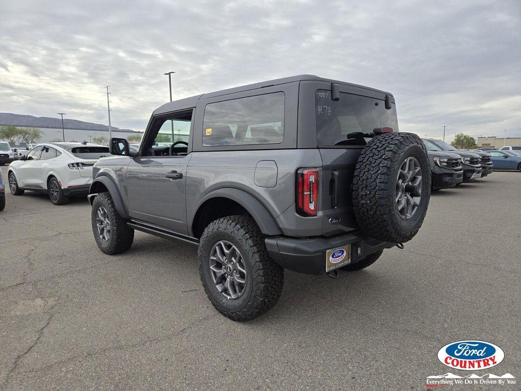 new 2025 Ford Bronco car, priced at $50,174