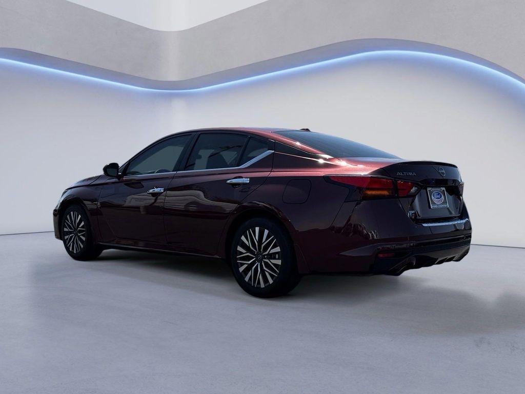 used 2023 Nissan Altima car, priced at $21,398