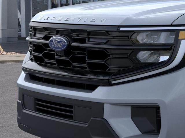 new 2025 Ford Expedition car, priced at $70,195