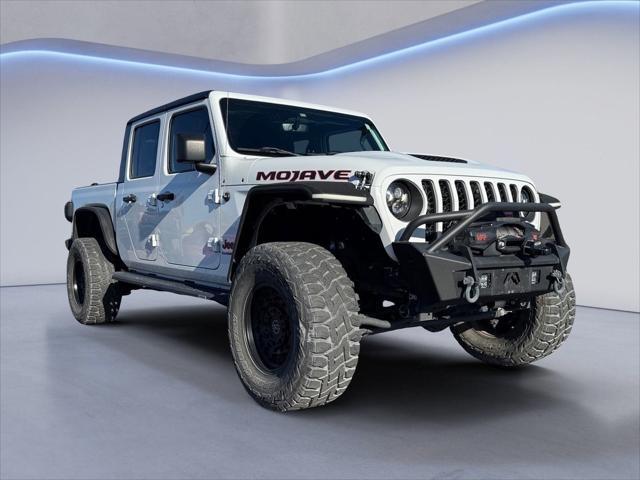 used 2022 Jeep Gladiator car, priced at $38,095