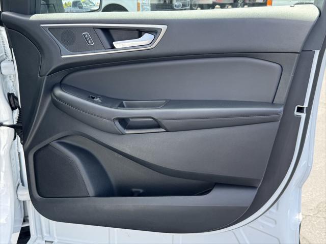 used 2024 Ford Edge car, priced at $28,995